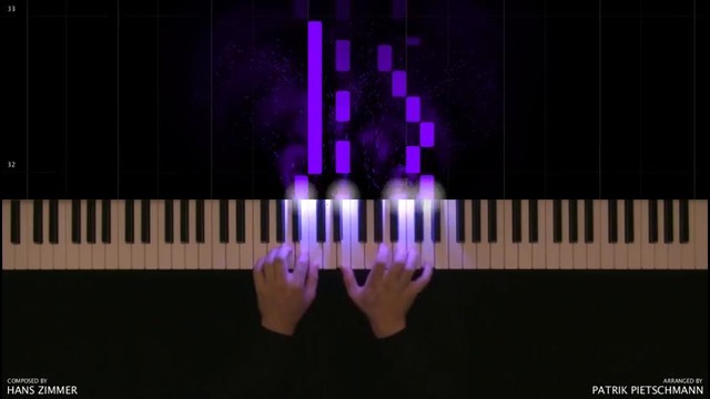 Круто играет на пианино саундтрек к фильму Интерстеллар