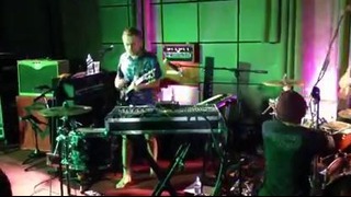 Enter Shikari – Radiate (Live Debut @ BBC Maida Studios 12/06/13)