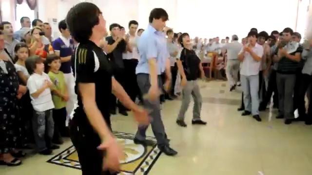 Lovzar-Lezginka-Красивая Чеченская Свадьба Beautiful Chechen Wedding