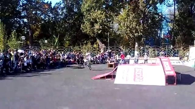 Ташкент Урбания 2013. Экстрим против наркотиков. Съёмка Жавохир Заиров Маунтинбайкер