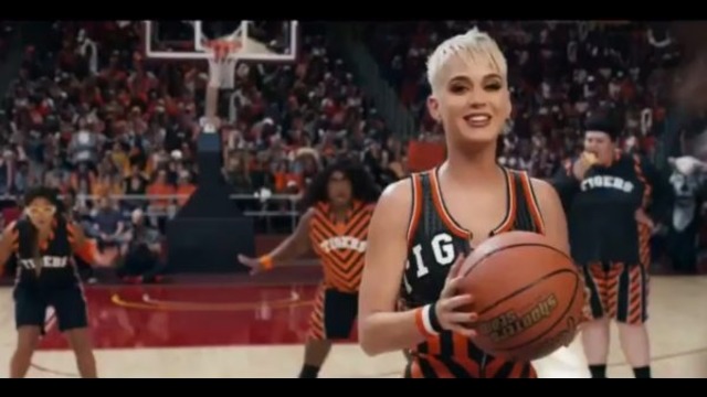 Katy Perry – Swish Swish (feat. Nicki Minaj) (Official Video 2017!)