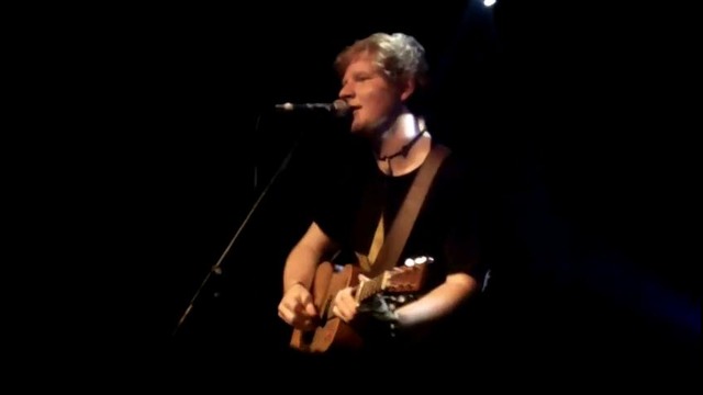 Ed Sheeran – Hallelujah – Live at Reeperbahn Festival 2011