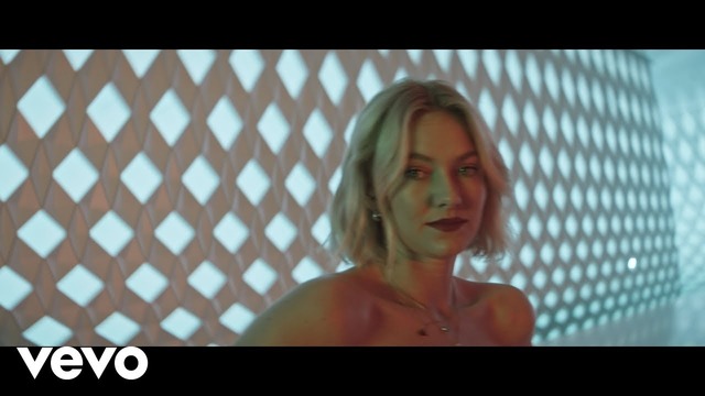 Frank Walker & Astrid S – Only When It Rains (Official Video 2019!)