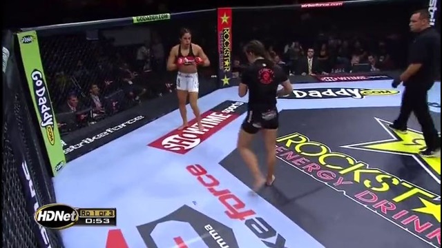 Amanda Nunes vs Alexis Davis – Strikeforce