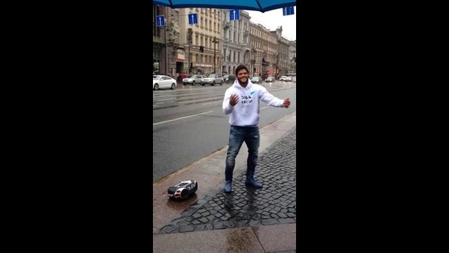 Халк танцует на Невском