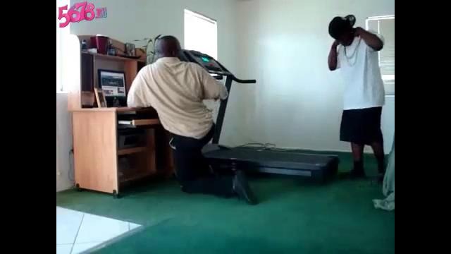 Рэпер исполнил свой лучший танец