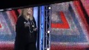 Скандал! Пугачева послала всех в зале