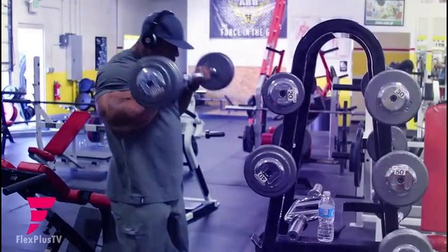 5x Mr. Olympia Phil Heath – Arms/Biceps Workout + Training Tips
