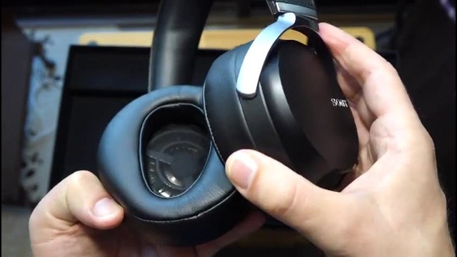 Sony MDR-7Z Part 1 Unboxing