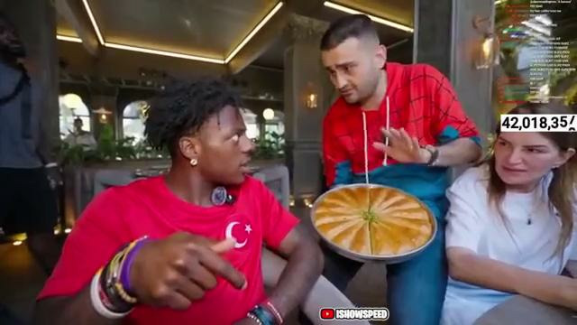 IShowSpeed & CZN Burak Turkish MUKBANG (RUS – Субтитры)