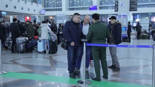 Toshkent aeroportidagi yashil va qizil yo`laklar