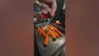 Вкусное блюдо из сезонных овощей — морковь в ароматном масле 🥕 #рецепты #кулинария #foodru #морковь