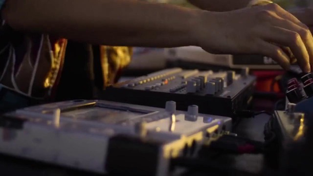 Jan Blomqvist feat. Kid Simius – The Six Degrees Theory