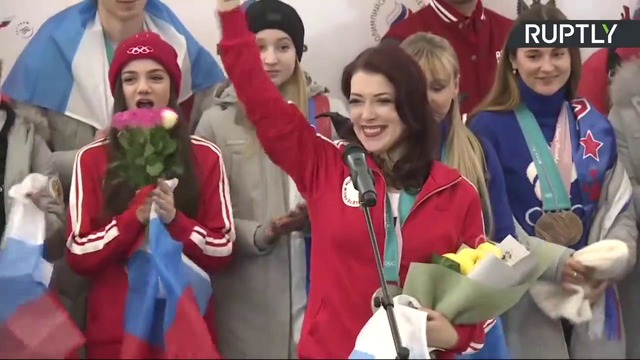 Торжественное возвращение российских спортсменов с Олимпиады-2018 — LIVE