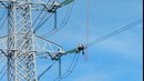 Новая Зеландия. Обслуживание высоковольтной ЛЭП под напряжением