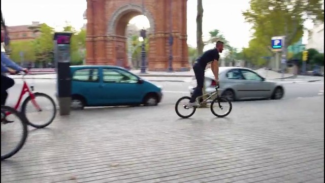 Bike Parkour 2.0 – Streets of Barcelona