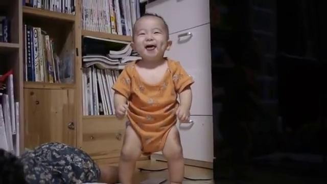 Gangnam Style Dancing Baby