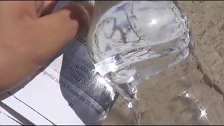 Как добыть огонь из пластиковой бутылки своими руками