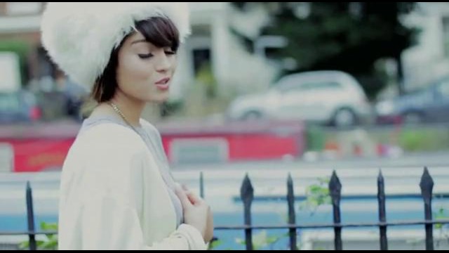 Yasmin – On My Own