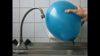 Воздушный шарик и статическое электричество