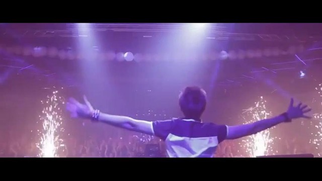 Omnia feat. Jonny Rose – Two Hands (Official Music Video)