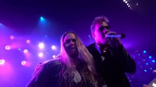 Fozzy – God Pounds His Nails (Live At The Golden Gods)