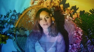 Gabrielle Aplin – Nothing Really Matters (Acoustic 2019!)