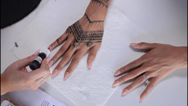 Henna Tattoo Tutorial – Chrisspy