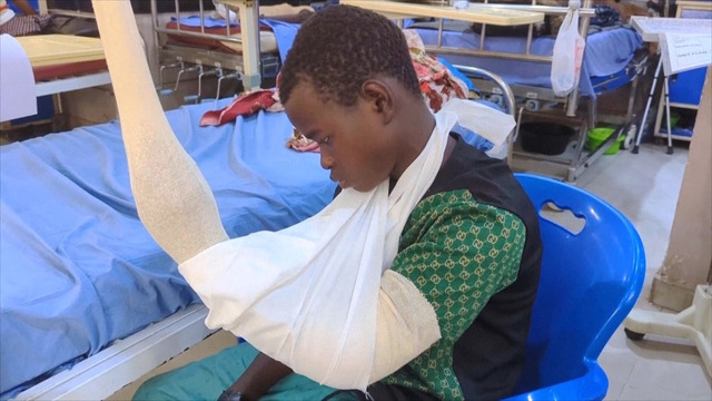 ВВС Нигерии нанесли авиаудар по рынку в деревне: сотни людей погибли