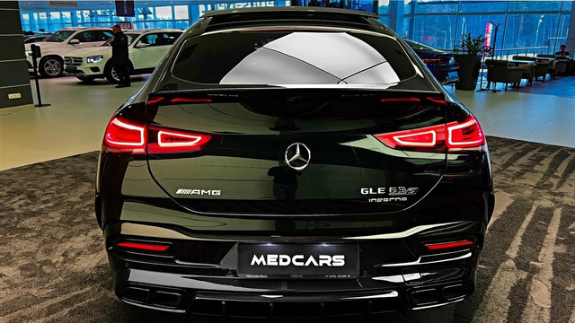 Mercedes GLE 2023 года от TopCar — детали интерьера и экстерьера