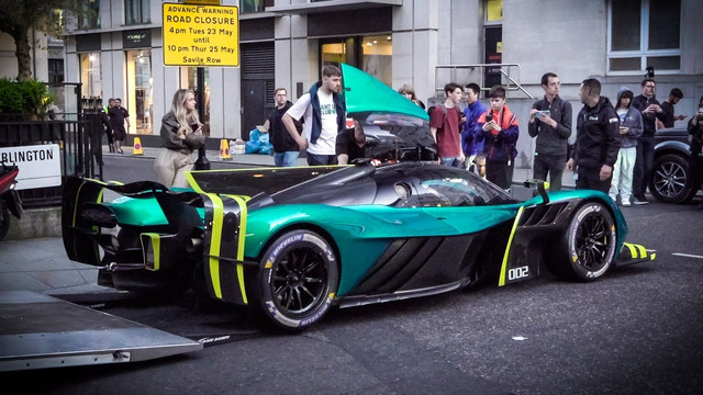 Aston Martin Valkyrie AMR Pro causes chaos in London