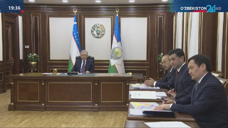 Президент Шавкат Мирзиёев ознакомился с презентацией проектов в железнодорожной сфере