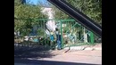 Приехал за сестренкой в детский сад