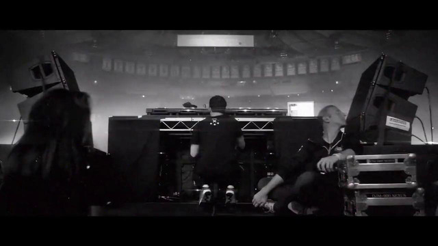 Hardwell – Retrograde (Official Music Video)