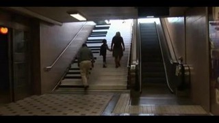 Как заставить людей ходить по лестнице