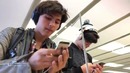 Короче на IPhone 10 и 8, надо надевать броню