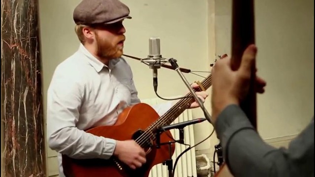 Alex Clare – Relax My Beloved (Live Unplugged) HD