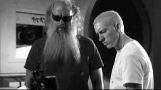 Eminem – Berzerk Explained- Behind The Scenes 1
