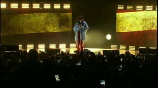 Rihanna – Аmeriсаn Охуgen (live on Маrсh Маdness Music Fest 2015)