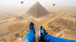 Он Заснял Возле Пирамид то, что Никто не Должен Был Увидеть