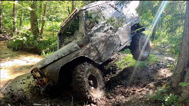 OffroadSPB. Миньон валит даже на трёх колёсах! Это предел уаза