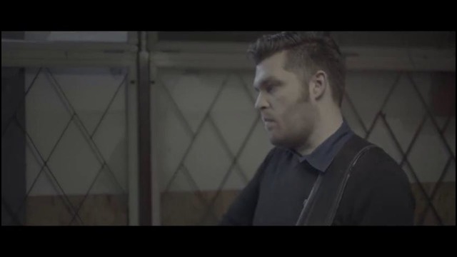 Editors – Sugar (Official Music Video 2014!)