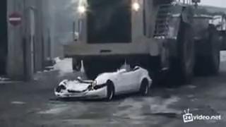 Как раздавили Mercedes