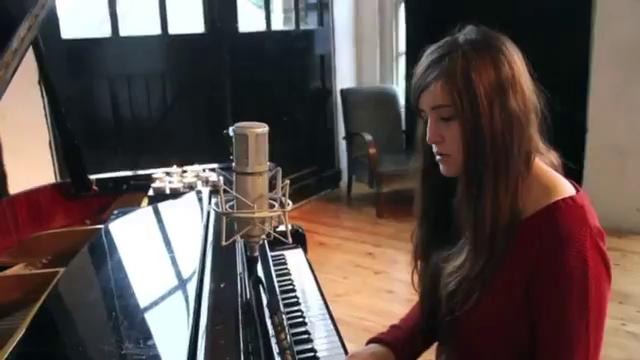 Lauren Aquilina – Fools (The Piano Sessions 2013!)