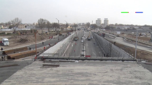 Стали известны сроки открытия трехуровневого моста в Яшнабадском районе