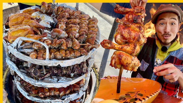 Безумный тур по уличной еде в оазис-тауне. Тунисский мастер барбекю и сумасшедшие морепродукты