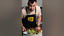 Как легко и быстро почистить киви? Бренд-шеф Food.ru делится тремя советами, как это сделать ? #еда