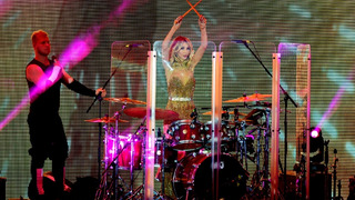 LOBODA играет на барабанах на концерте в Ташкенте #shorts