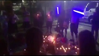 Фанаты XXXTentacion устроили мемориал на месте гибели