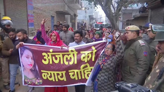 В Индии протестуют после гибели девушки под колёсами авто